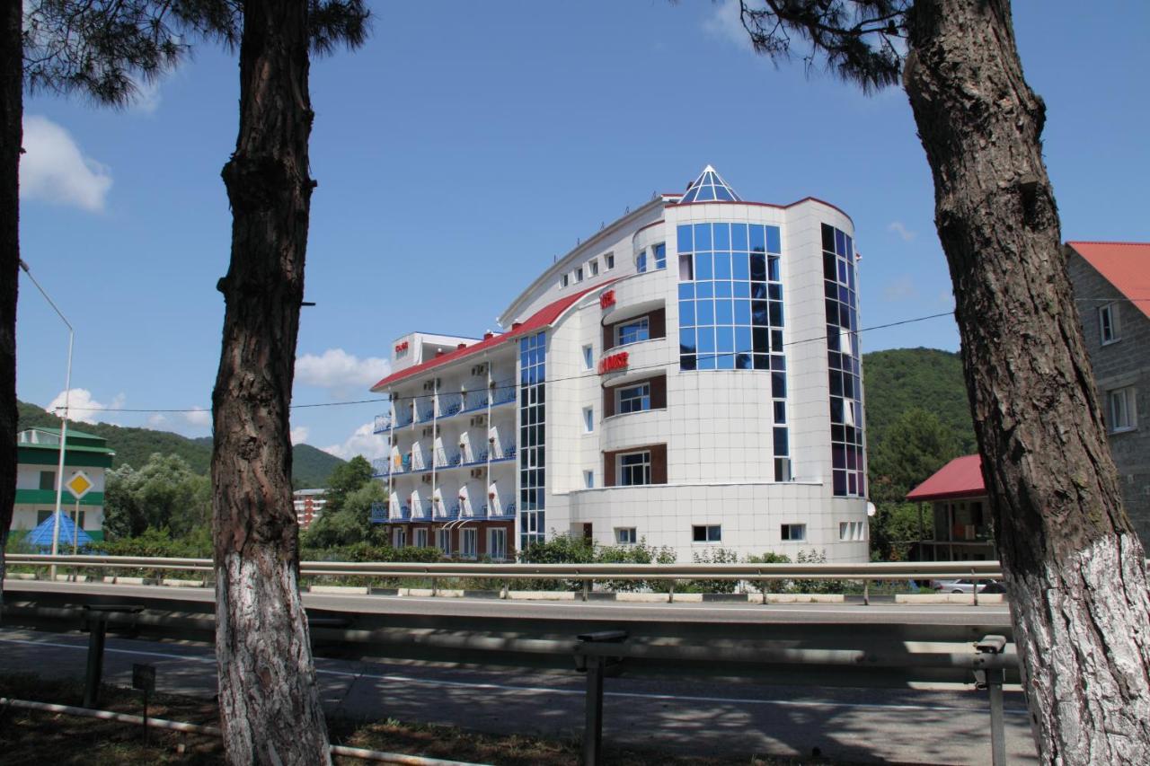 Paradise Hotel Olginka Exterior photo
